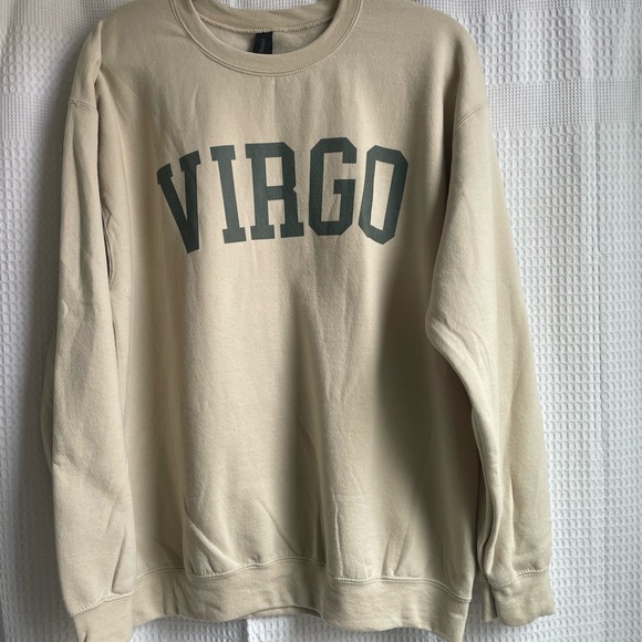 Gildan Beige Virgo Sweatshirt - Picture 1 of 4